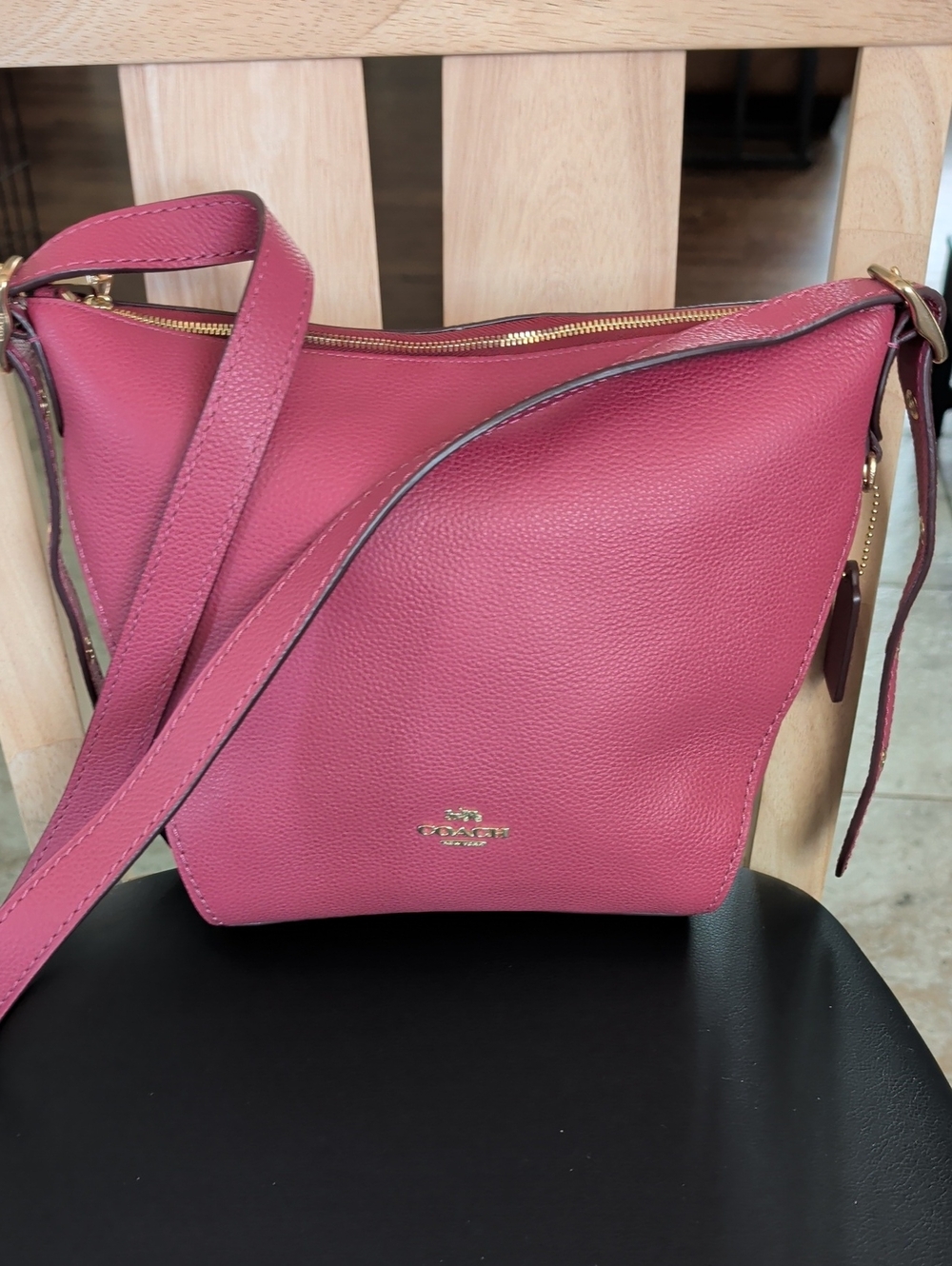 Coach Pebbled Leather Dufflette Hobo Dark Berry (21377) NWOT - Picture 2 of 13